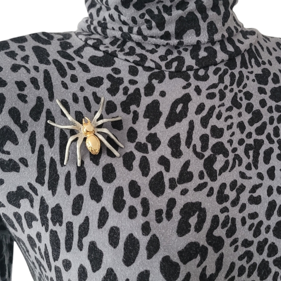 Vintage Jewelry - Vintage silver and gold spider brooch